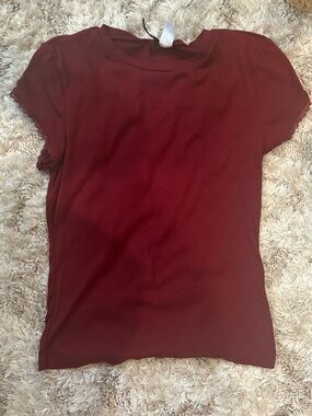 H&M Burgundy Ribbed Short Sleeve Tee with Lace Trim